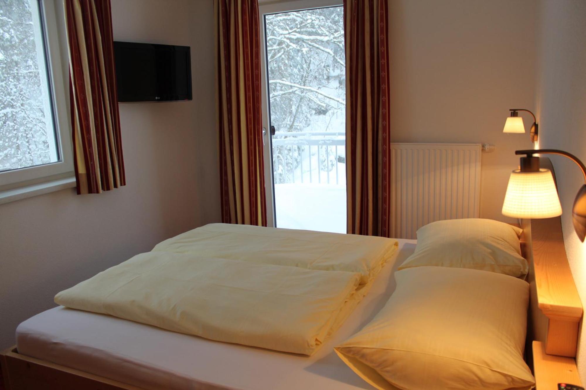 Appartements Haus Roetelstein フィルツモース エクステリア 写真