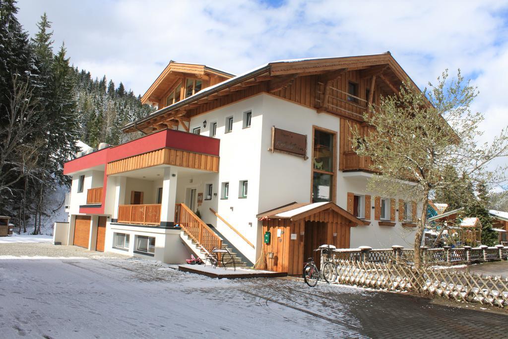 Appartements Haus Roetelstein フィルツモース エクステリア 写真