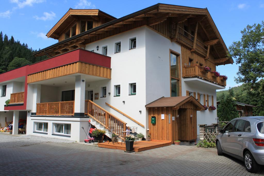 Appartements Haus Roetelstein フィルツモース エクステリア 写真