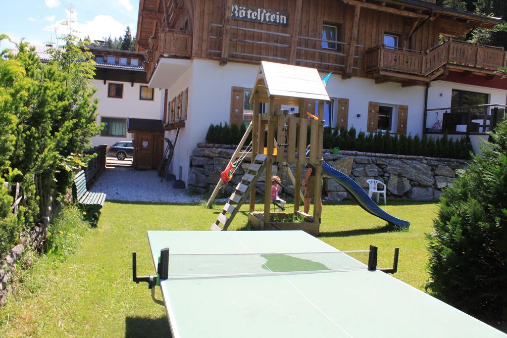 Appartements Haus Roetelstein フィルツモース エクステリア 写真